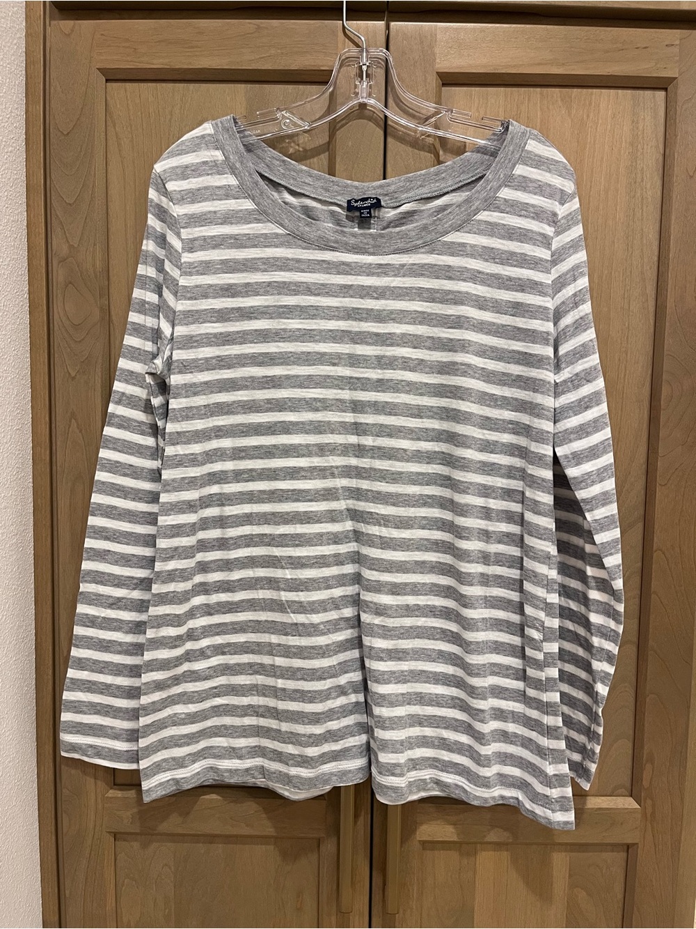 Splendid gray striped top